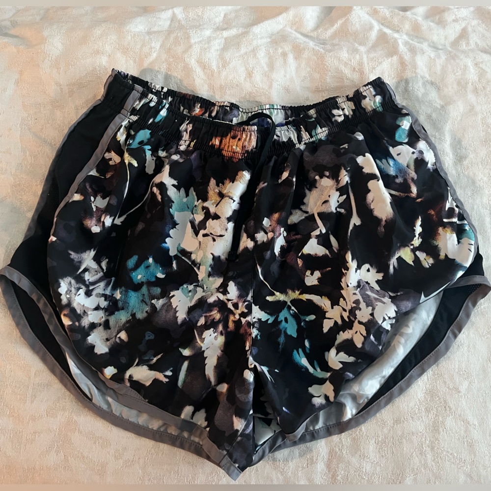 Nike Floral Running Shorts, Size L